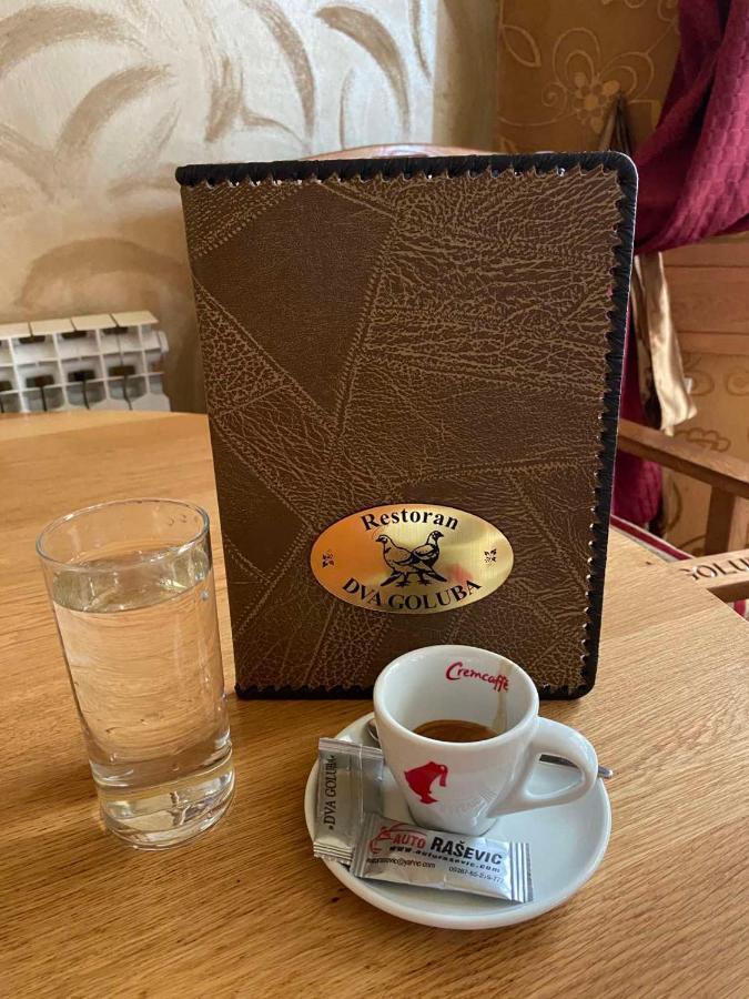 Hotel Dva Goluba بال المظهر الخارجي الصورة