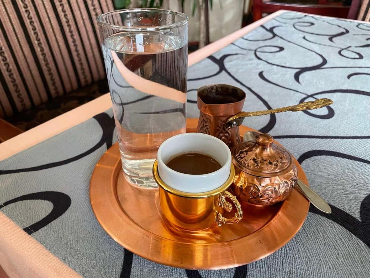 Hotel Dva Goluba بال المظهر الخارجي الصورة