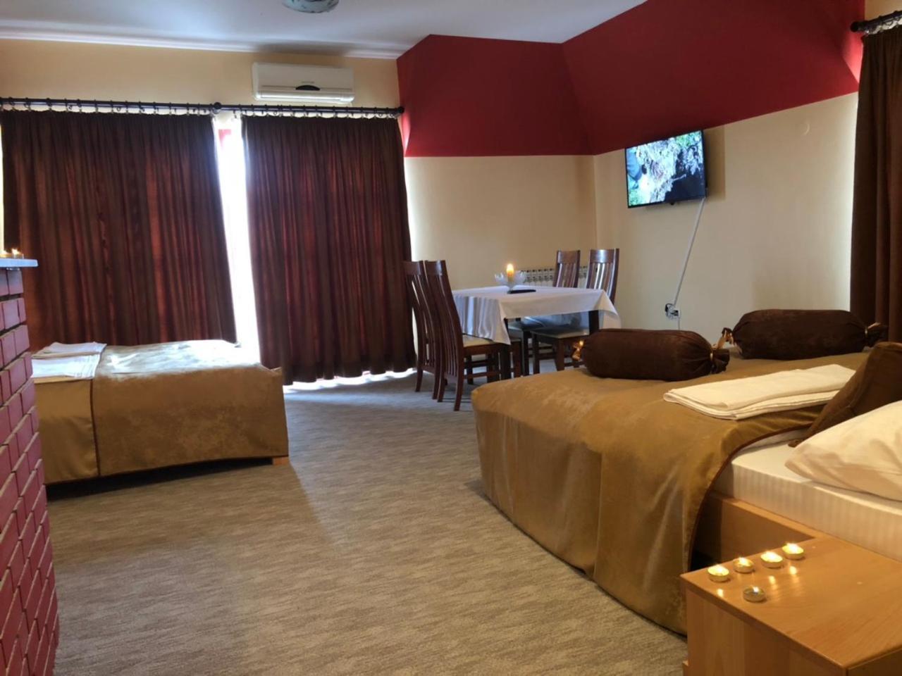 Hotel Dva Goluba بال المظهر الخارجي الصورة